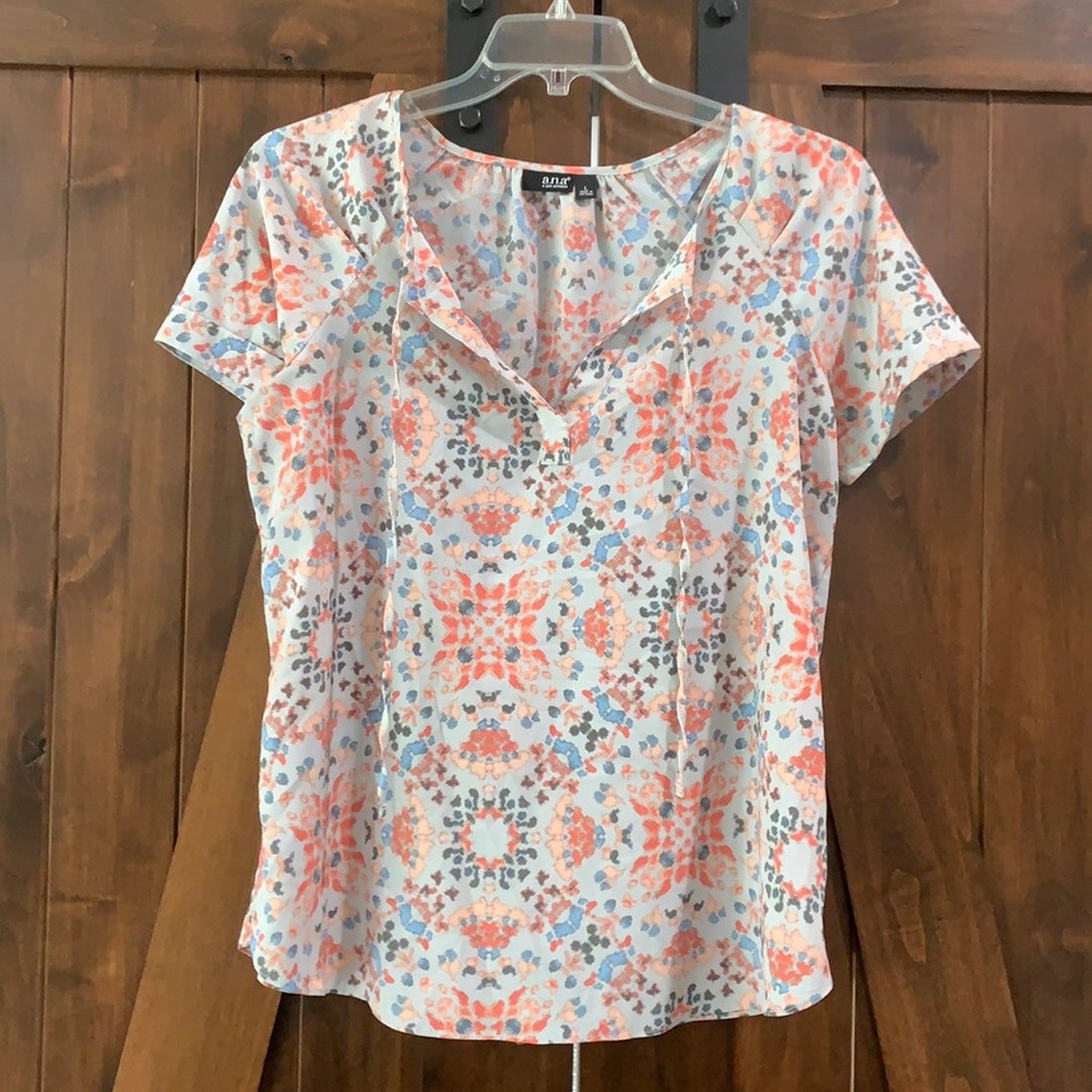 Multicolor split neck blouse